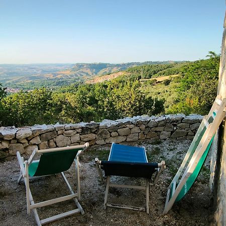 Abbateggio La Casa Dalle Finestre Blu المظهر الخارجي الصورة